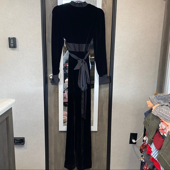 Diane Von Furstenberg Velvet Black Jumpsuit - Picture 8 of 9